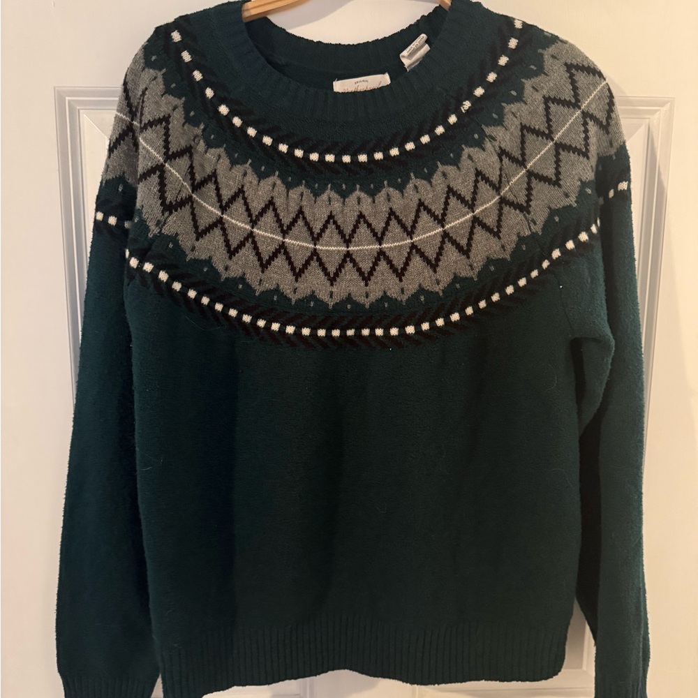 Elegant Teal Patterned Sweater